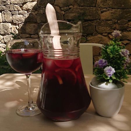 Albergue Sansol - El Oasis Del Camino Frances - Exclusivo Para Peregrinos 外观 照片