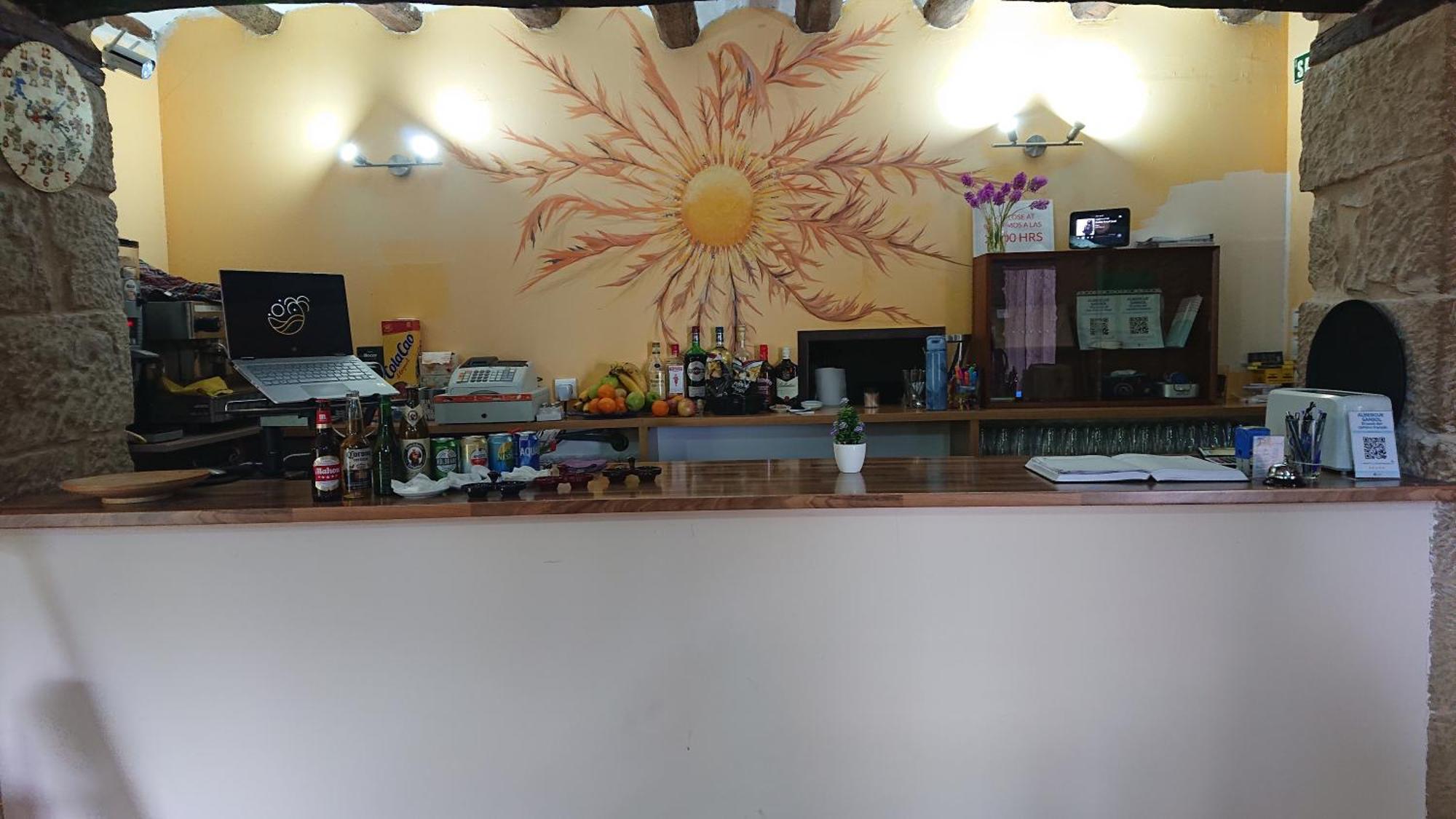 Albergue Sansol - El Oasis Del Camino Frances - Exclusivo Para Peregrinos 外观 照片